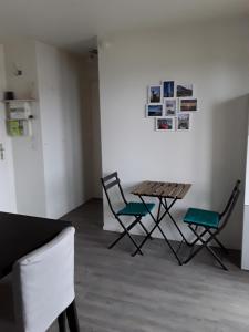 Χώρος καθιστικού στο Appartement à 100 mètres de la plage