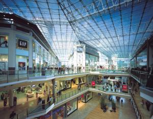 an overhead view of a shopping mall with a large ceiling at Bullring Lux Suite, New Street Free Netflix - Free Secure Parking- Sleeps 6 in Birmingham