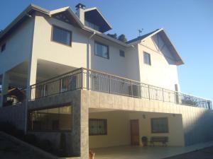 Gallery image of Caluan Apartment in Monte Verde