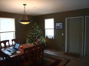 Gallery image of Maxwell's Mountain view Cabin, HOT TUB, wood stove, amazing views in Naples