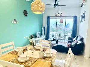 Χώρος καθιστικού στο SA 1-10PAX SkyPod Puchong 2Room IOI Mall LRT WiFi