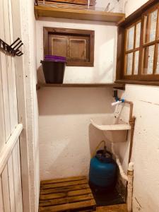 Vonios kambarys apgyvendinimo įstaigoje Casa de aluguel praia do rosa