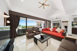 Χώρος καθιστικού στο Sunny Banks 4 Bedroom Pool Villa