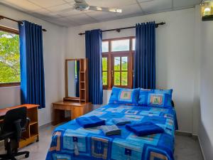 Postel nebo postele na pokoji v ubytování Shalom Villa