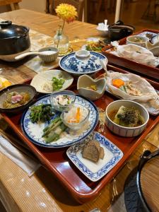 酒店内部或周边提供的食物