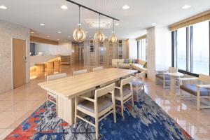 Posezení v ubytování HOTEL MYSTAYS Atsugi