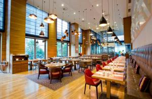 Restaurace v ubytování DoubleTree by Hilton Zagreb