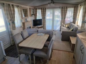 Gallery image of Sunnyside lodge in Cirencester