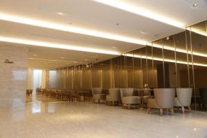 Gallery image of Ji Hotel Nanjing Hexi Bolan Center in Shazhou