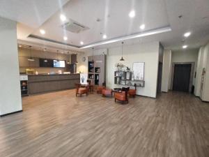 Lobbyn eller receptionsområdet på Hanting Hotel Zibo Railway Station