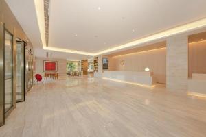 Zona de hol sau recepție la Ji Hotel Daxing Biomedical Base Hotel