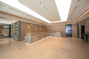 Predvorje ili recepcija u objektu Ji Hotel Huainandong Shanxi Road