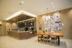 Gallery image of Hanting Premium Hotel Kaifeng Henan University in Kaifeng