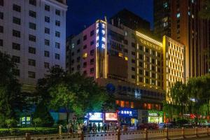 Gallery image of Ji Hotel Lanzhou Zhangye Road Pedestrian Street in Lanzhou