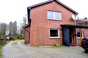 Tòa nhà nơi căn hộ tọa lạc +1 ảnh