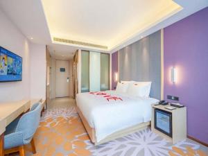Katil atau katil-katil dalam bilik di Lavande Hotel Beijing Huairou Yanqi Science City