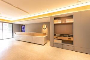 Lobbyn eller receptionsområdet på JI Hotel Shanghai North Bund Sichuan North Road