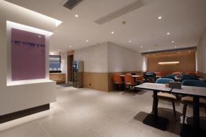 Gallery image of Hanting Hotel Xiamen Zhongshan Road Zhongshan Park in Xiamen