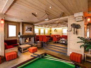 Billardbord på Family Apartment near Ski