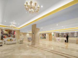 Lobby alebo recepcia v ubytovaní Vienna Hotel Anhui Chizhou Changjiang South Road