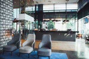 Posezení v ubytování DoubleTree by Hilton Zagreb