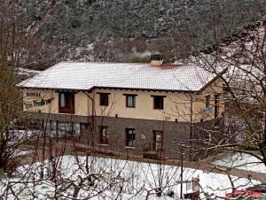 Obiekt Hotel Rural Rio Molinar zimą