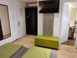 Φωτογραφία από το άλμπουμ του Hotel Gästehaus Stock Zimmer Teekännle στο Φριντρισχάφεν