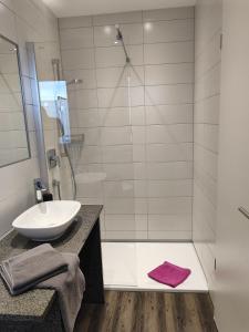 Galería fotográfica de Hotel Gästehaus Stock Zimmer Kaffeesäckle en Friedrichshafen