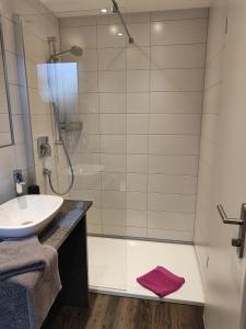 Φωτογραφία από το άλμπουμ του Hotel Gästehaus Stock Zimmer Trüffeleckle στο Φριντρισχάφεν