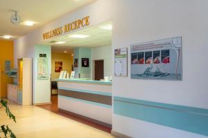 Vstupní hala nebo recepce v ubytování Hotel Běhounek + 34 fotografií