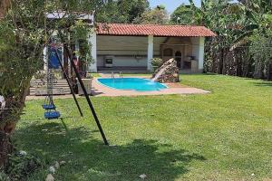 The swimming pool at or close to Sede dos supiros