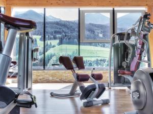 Posilňovňa alebo fitness centrum v ubytovaní Dolomiten Residenz - Sporthotel Sillian