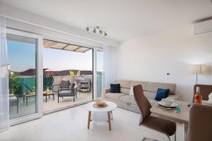 Istumisnurk majutusasutuses Apartment Maya Center Modern 2bd