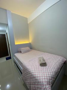 Photo de la galerie de l'établissement APARTEMENT TRANSPAK JUANDA By Enjoy Room, à Rawabugel