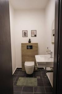 Ванная комната в AraBella Apt @ Tower Cascade