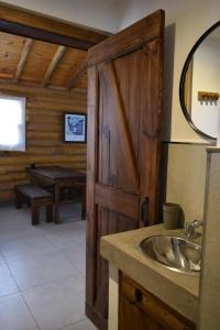 Φωτογραφία από το άλμπουμ του Finca La Vilina - Cabaña 2 σε San Rafael