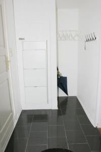 Photo de la galerie de l'établissement 3 bedroom apartment - Perfect Location - Harbour-Train-Bus-CityCenter, à Bergen 3 autres photos