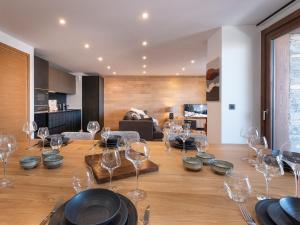 Appartement raffine a Courchevel Moriond pour 8 personnes, proche pistes et commerces - FR-1-563-148