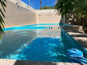 Der Swimmingpool an oder in der Nähe von Villas Bayal