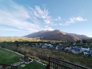 Γενική θέα στο βουνό ή θέα στο βουνό από  αυτό το διαμέρισμα