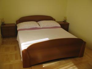 Cama ou camas em um quarto em Apartment Megi