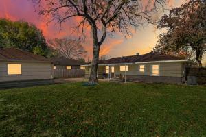 Budova, kde se prázdninový dům nachází