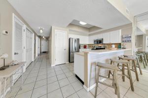 Gallery image of Majestic Sun 1109A in Destin