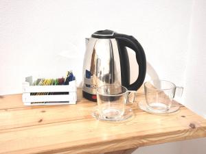 Coffee and tea making facilities at Marilù