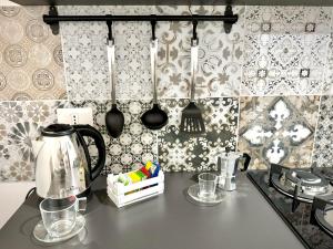 A kitchen or kitchenette at Marilù