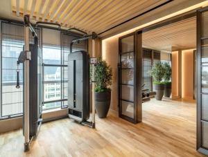Palestra o centro fitness di Lanson Place Causeway Bay, Hong Kong