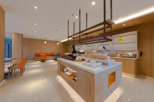 Hanting Premium Hotel Ankang Middle Xingan Road tesisinde mutfak veya mini mutfak