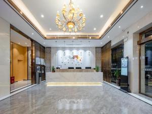Lobby alebo recepcia v ubytovaní Borrman Hotel Nanning Anji Passenger Station Xijin Metro Station