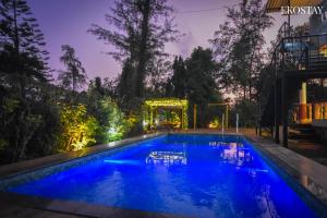Bazén v ubytování EKOSTAY- Deltin Villa nebo v jeho okolí