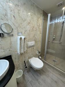 Koupelna v ubytování Cityhotel Kaiser Karl Aachen